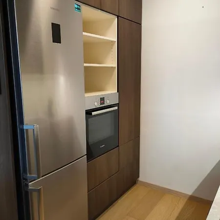 아파트 Sag Panorama View 2 Free Parking Free Wifi 브라티슬라바